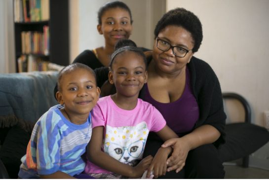  Chris So / Toronto Star Order this photo Ava Williams with three of her four kids, Dianne, 12, Devah, 8, in blue, and Zariah, 6, in pink. She also has a 17-year-old son. Ava is looking forward to learn how the federal budget will change the child benefit to help her four children. 