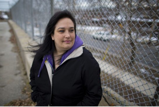  Carlos Osorio / Toronto Star Order this photo Single mother Jennifer Gray chooses not to go on welfare because she doesn't want the government to take the $300 her daughter's father is paying in child support. 